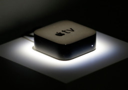 how to set Apple TV to automatically turn on television